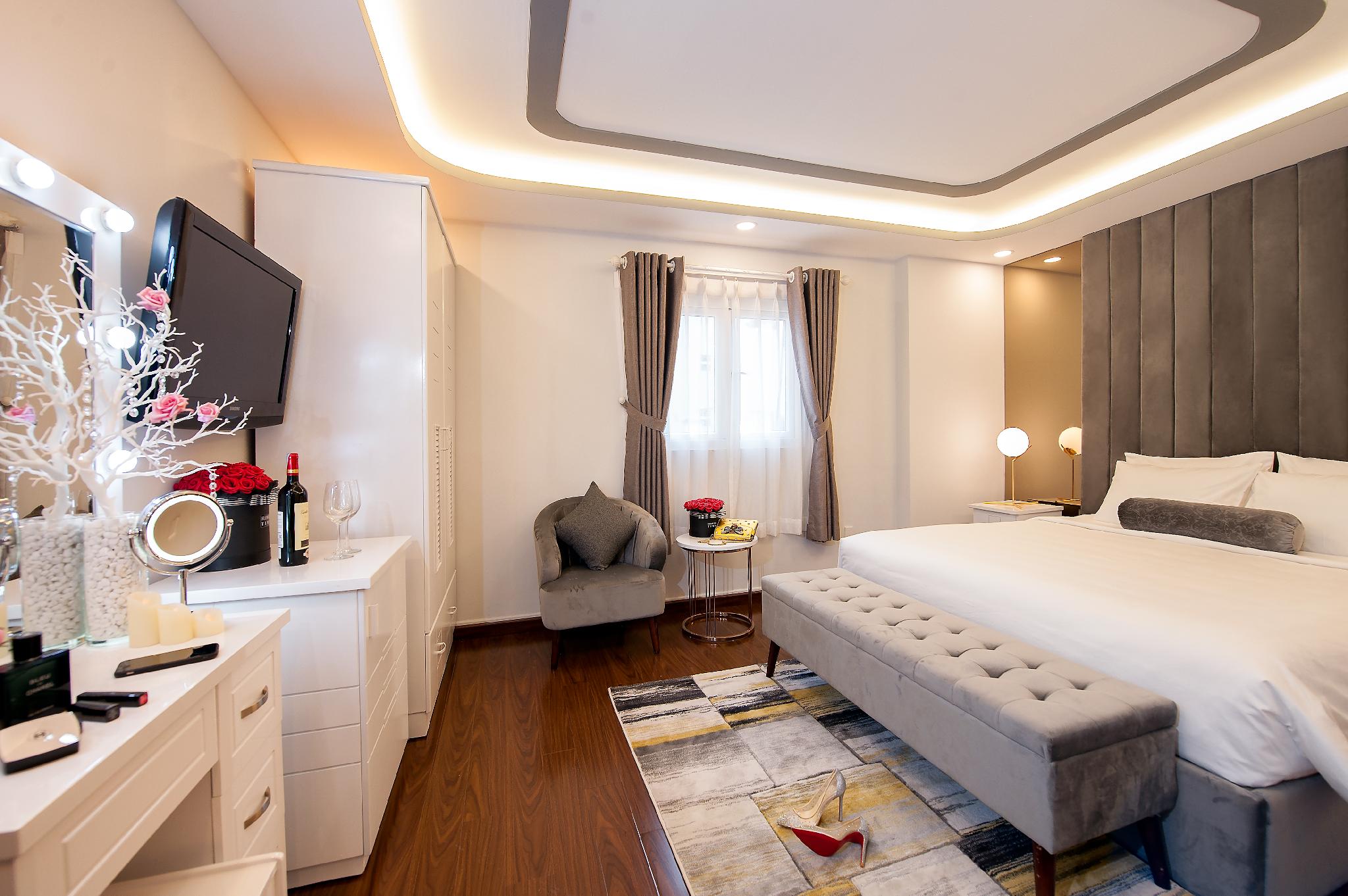 Adora Hotel  Sài Gòn – 4 sao