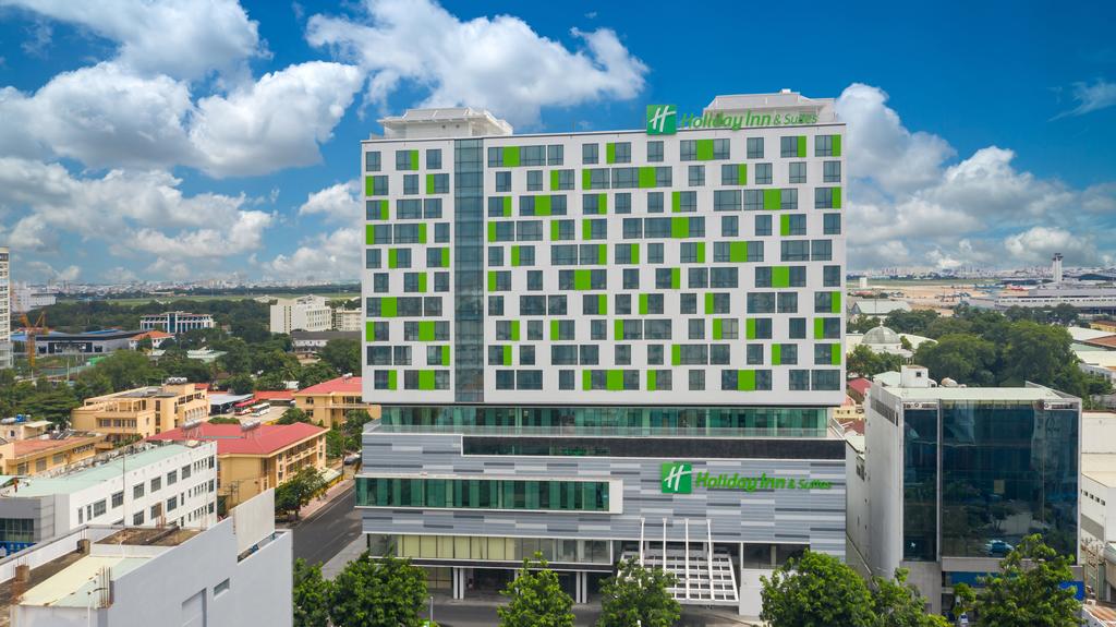 Holiday Inn & Suites Saigon Airport 
