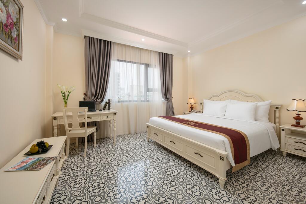 Libra Hotel Residence  – 4 sao