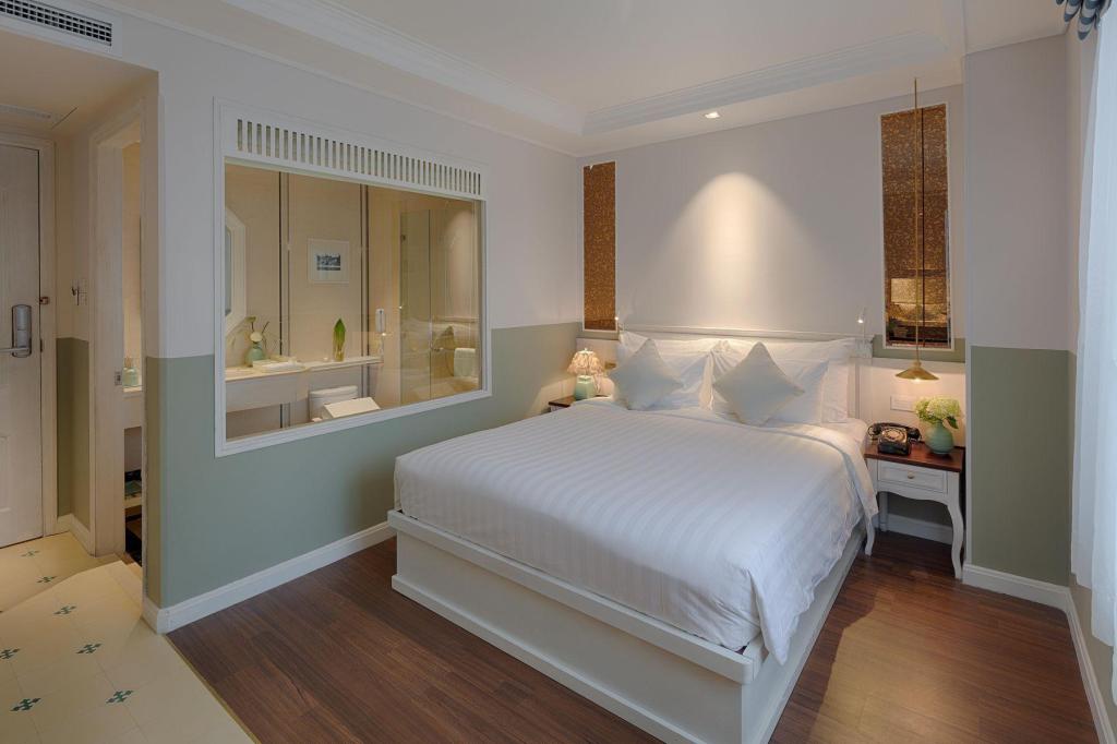 Silverland Charner Hotel 