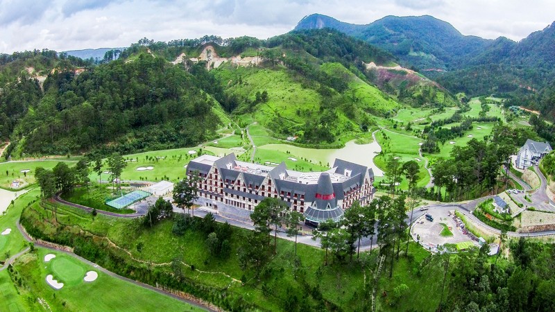 Swiss-Belresort Tuyen Lam