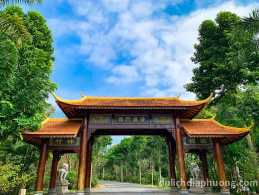Du lịch Thiền viện Trúc Lâm Thanh Nguyên