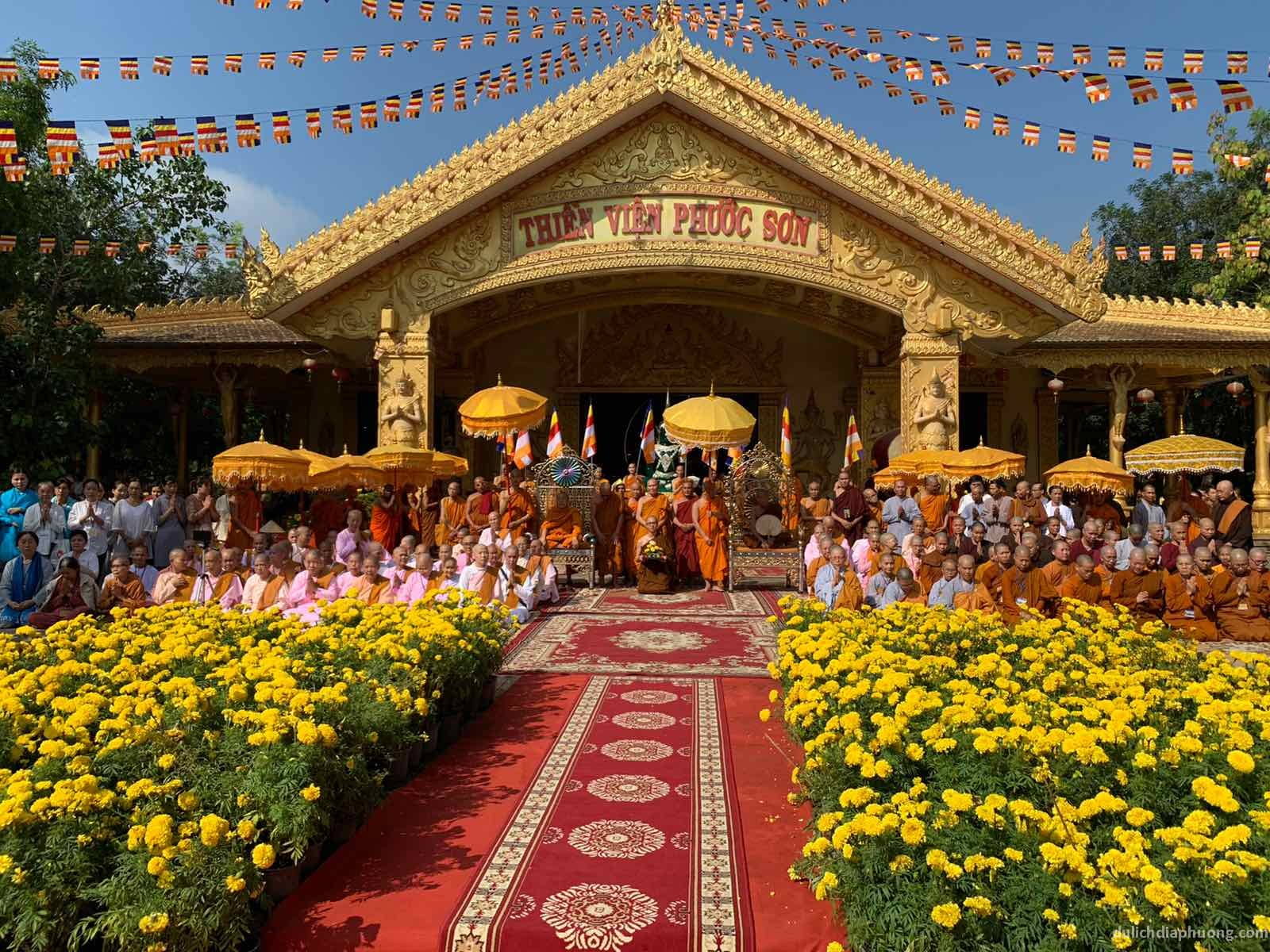 du lịch Thiền viện Phước Sơn