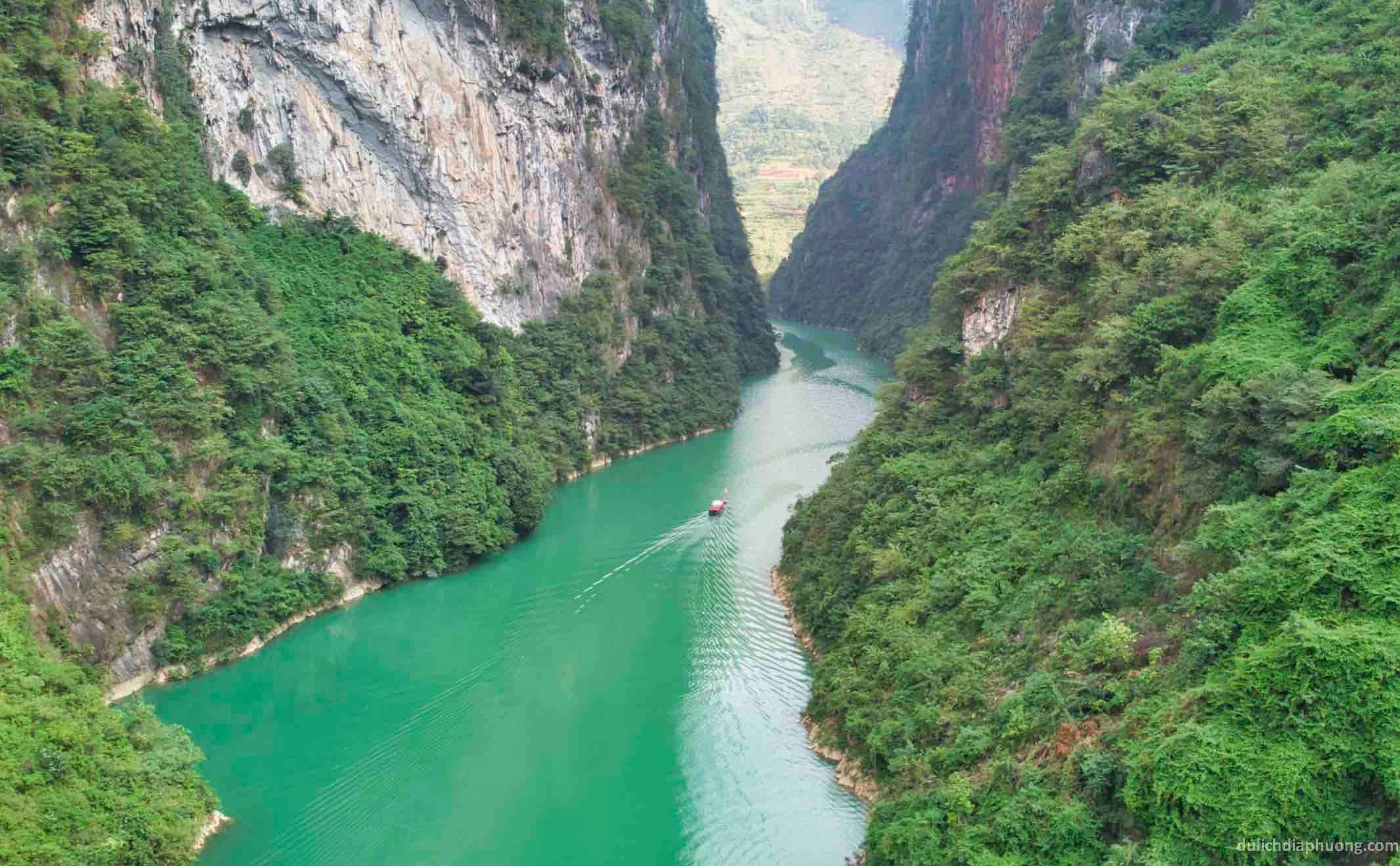 Du lịch Sông Nho Quế - Huyện Mèo Vạc