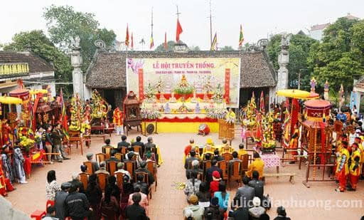Du lịch Lễ hội chùa Muống
