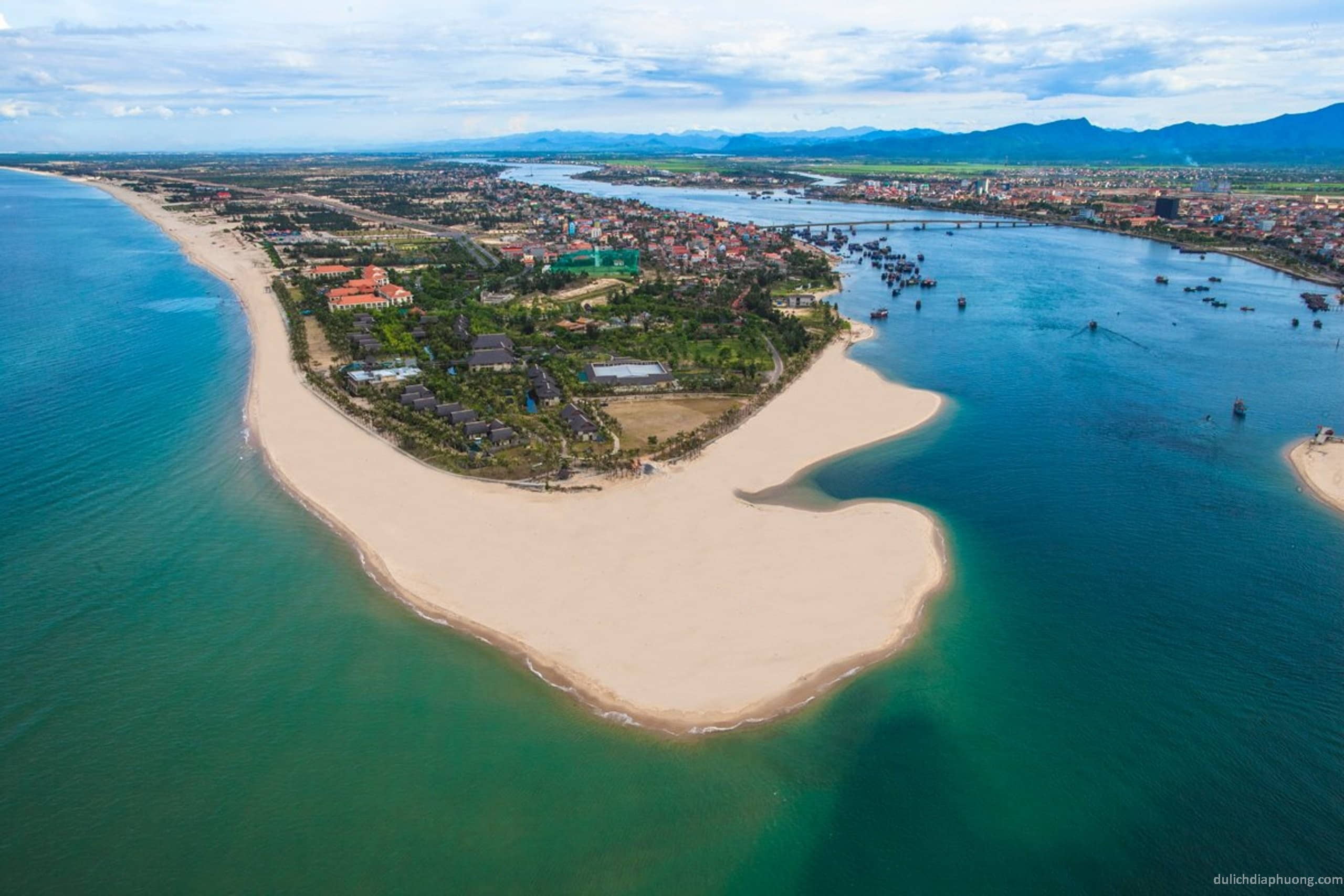 bãi biển Bảo Ninh