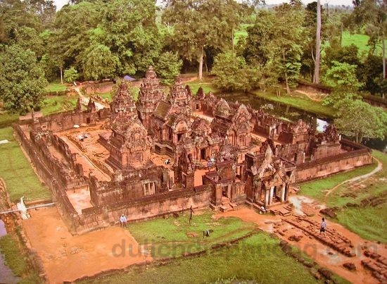 Đền Banteay Srei địa điểm du lịch tại Campuchia