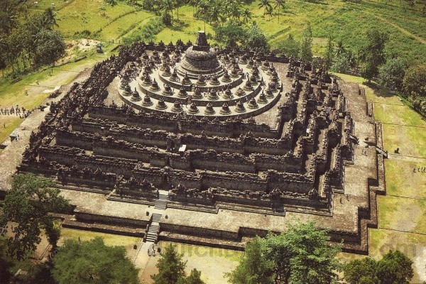 Đền Borobudur địa điểm du lịch tại Indonesia