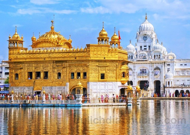 Đền vàng Harmandir Sahib địa điểm du lịch tại Ấn độ