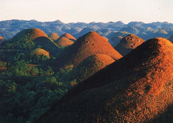 Đồi Socola địa điểm du lịch tại Philippines