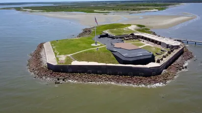 Fort Sumter, cảng Charleston địa điểm du lịch tại Hoa Kỳ