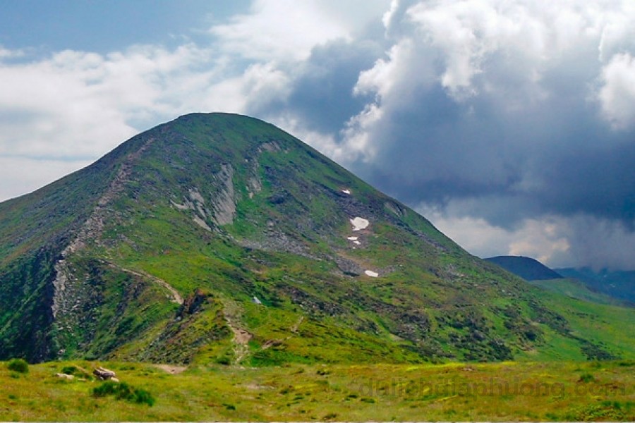 Núi Hoverla địa điểm du lịch tại Ukraina